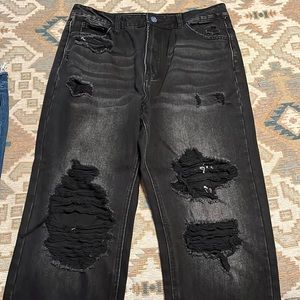 Vervet Black Distressed Denim